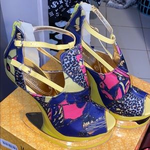 Multi Color Yellow💛 Heel Less Heels